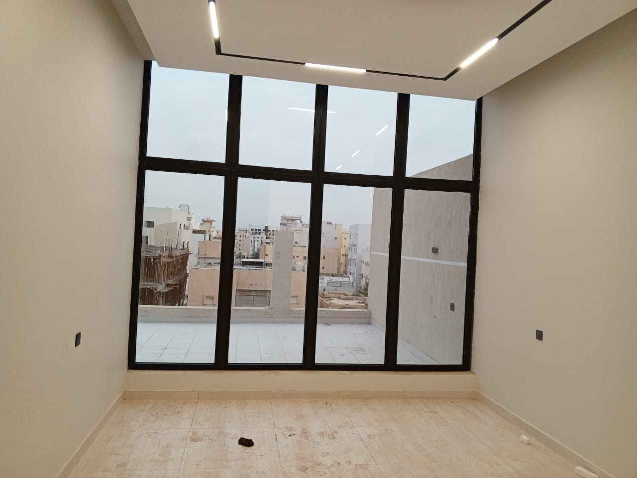 نوافذ UPVC والمنيوم