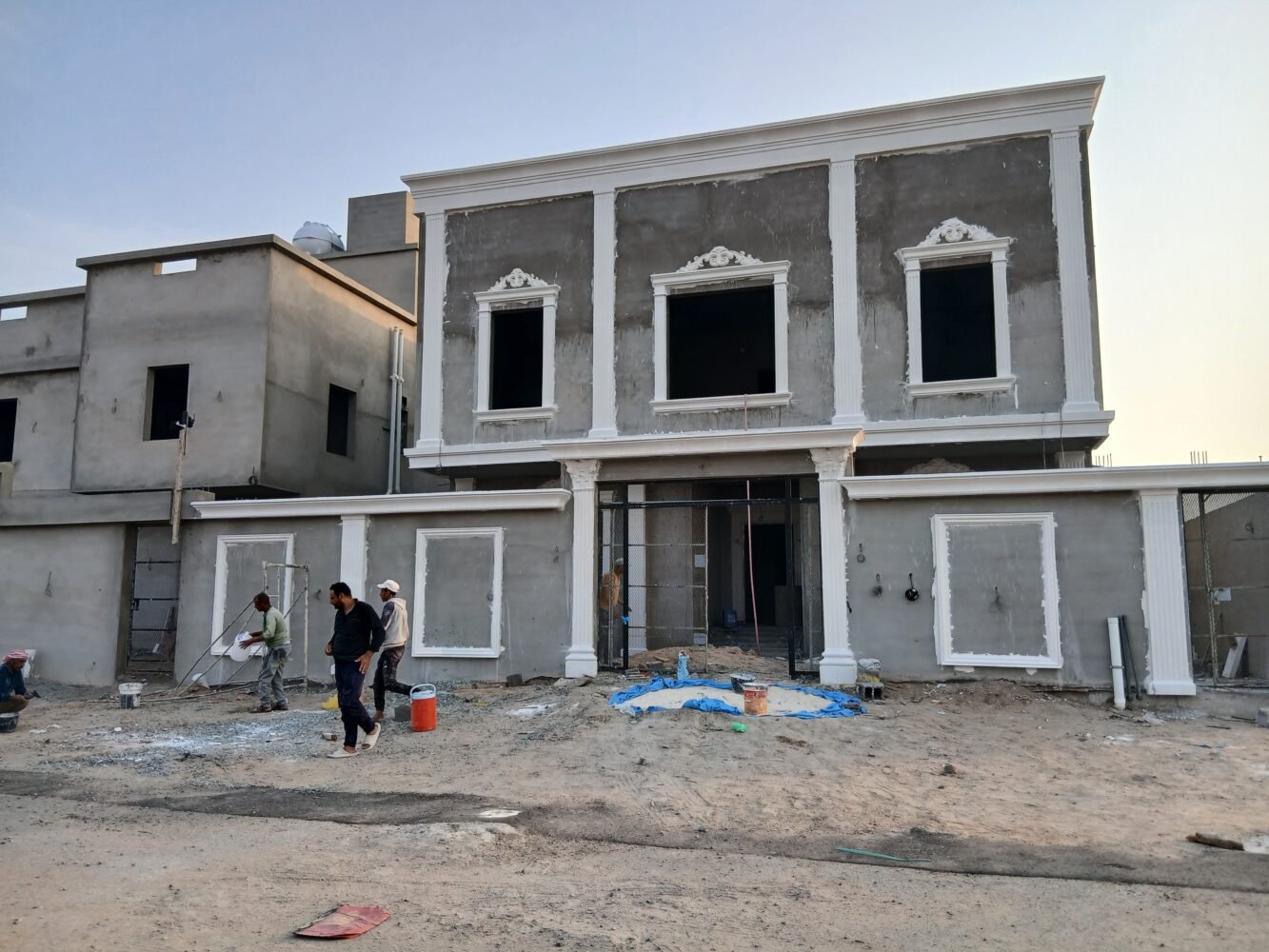 ديكورات خارجيه من الجي ار سي GRC